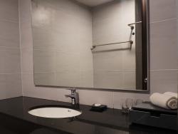 room_toilet_img